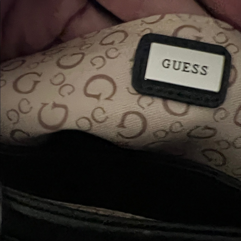 GUESS Elegant Black Tote - Picture 4 of 7